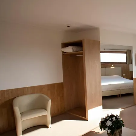 Hotell Chamdor 3*