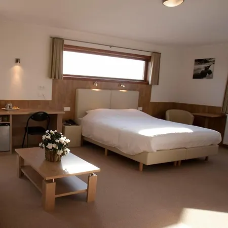 Chamdor Hotell Roeselare